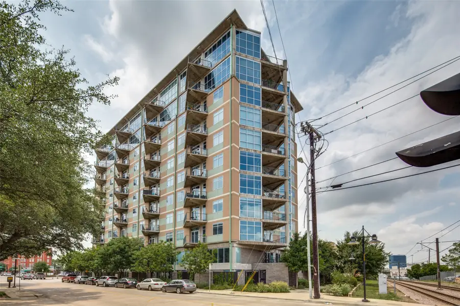 1001 Belleview Street #101, Dallas, TX 75215 - #2