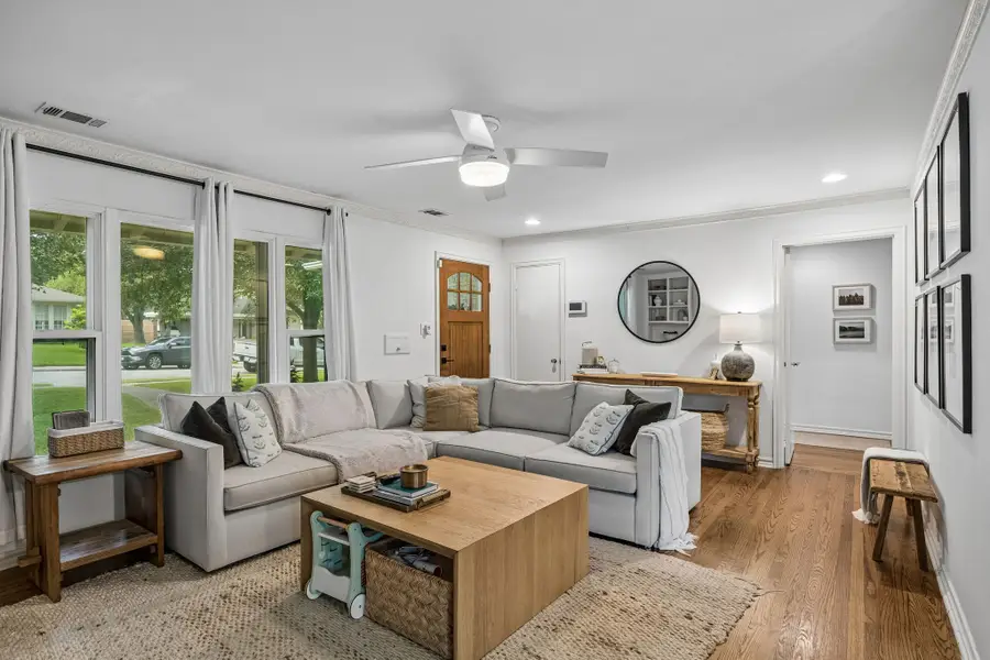 6402 Vanderbilt Avenue, Dallas, TX 75214 - #3