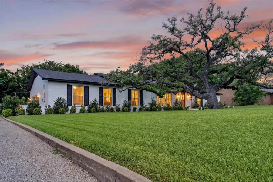 1600 Royal Oaks Drive, Waco, TX 76710 - #3