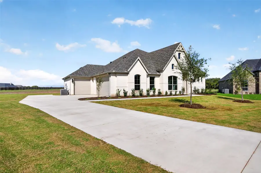451 Creamer Court, Waxahachie, TX 75167 - #2