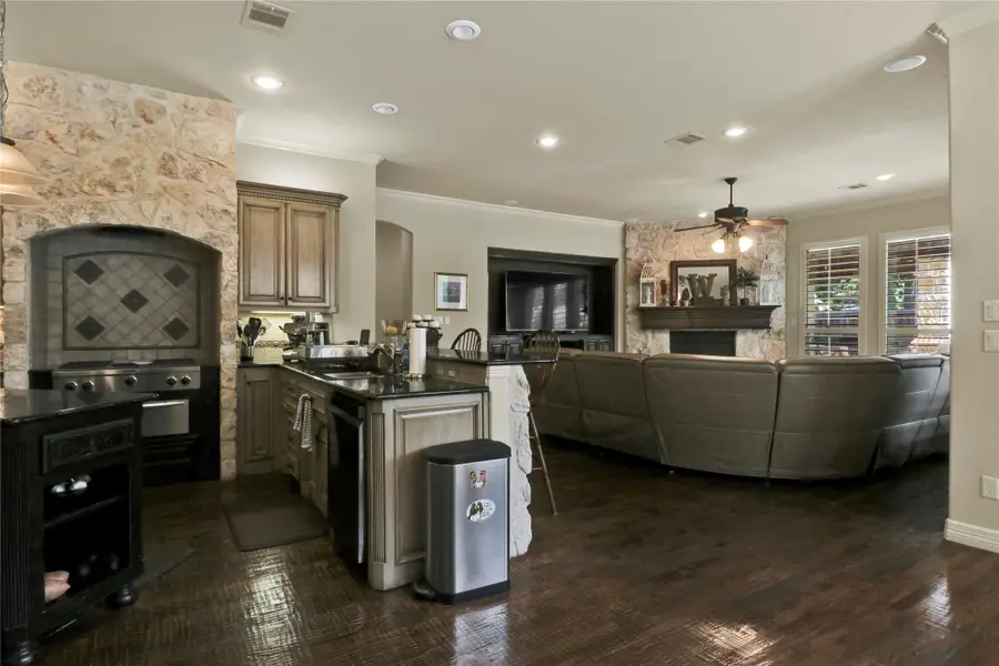 400 Vintage Court, Colleyville, TX 76034 - #3