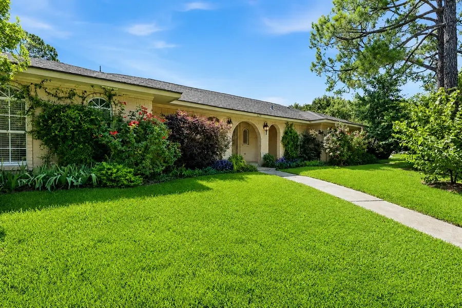 125 Pennsylvania Drive, Denton, TX 76205 - #3