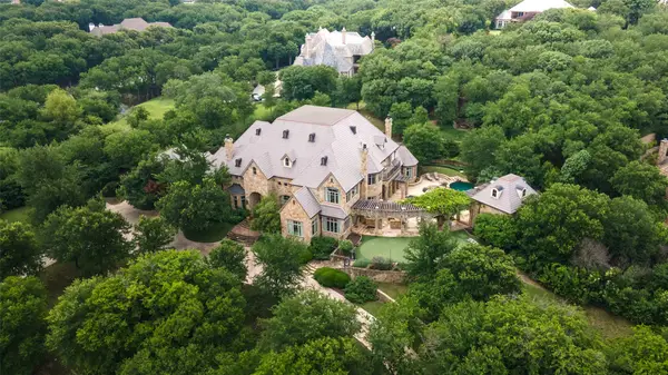 6901 Sanctuary Lane, Fort Worth, TX 76132