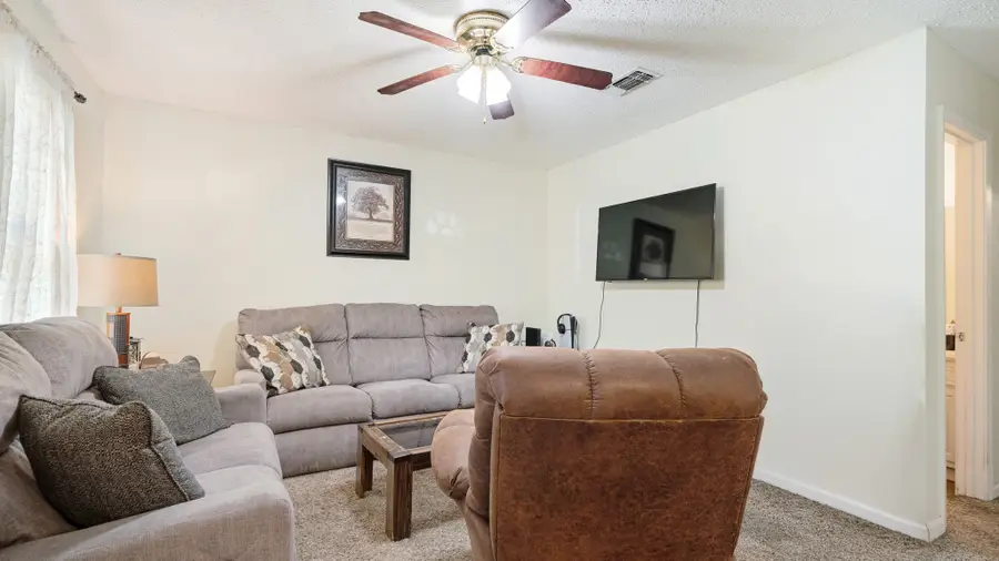 1003 15th Street Se, Paris, TX 75460 - #3