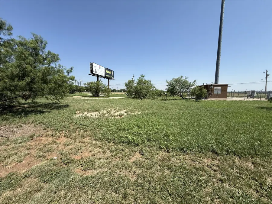 6163 Texas Avenue, Abilene, TX 79605 - #3