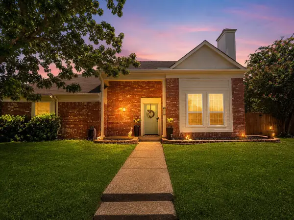 7711 Calypso Drive, Rowlett, TX 75088