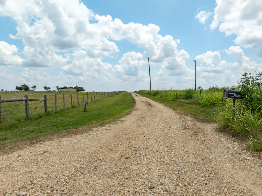 000 Content School Road, Temple, TX 76501 - #3