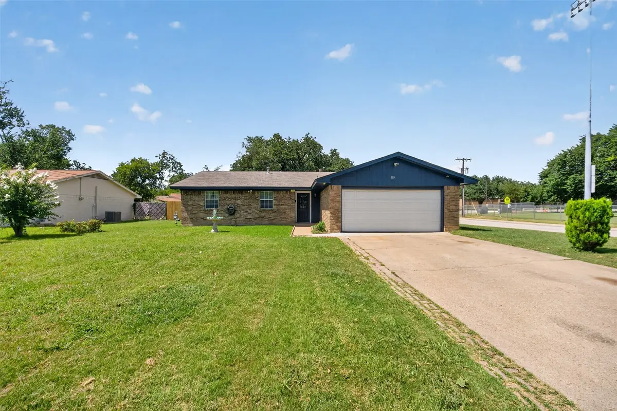 519 E 8th Street, Irving, TX 75060 - #1