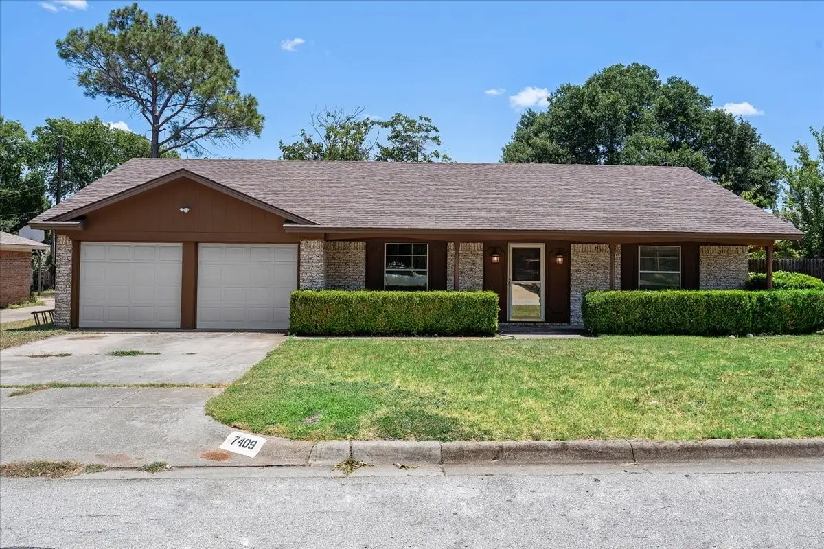 7409 Pinehurst Drive W, Fort Worth, TX 76134 - #1