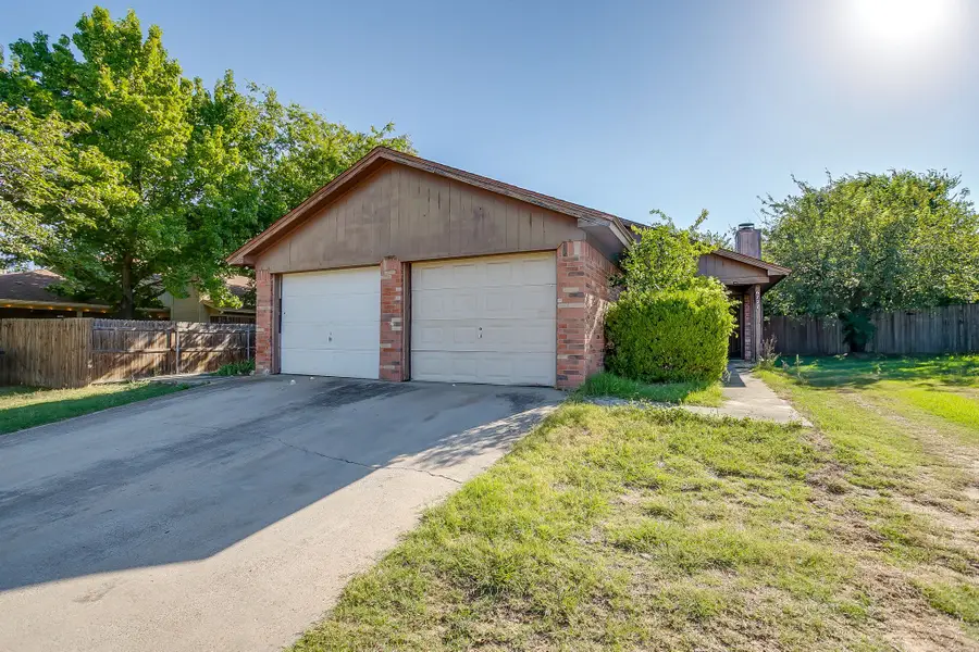 6725 Glenbrook Lane, Fort Worth, TX 76133 - #2