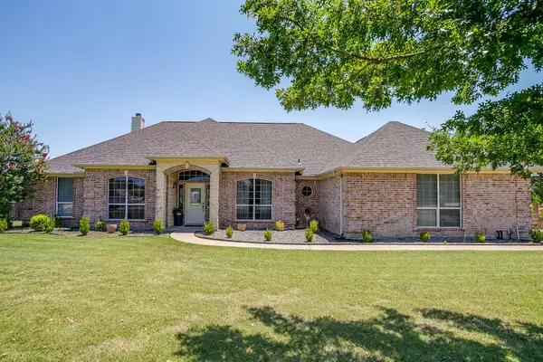 162 Lakeview Drive, Aledo, TX 76008