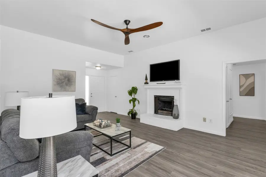 2506 Mckensie Lane, Grand Prairie, TX 75052 - #3