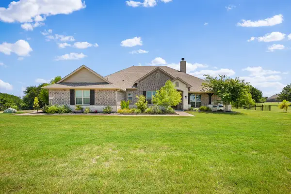 2711 Naomi Court, Farmersville, TX 75442