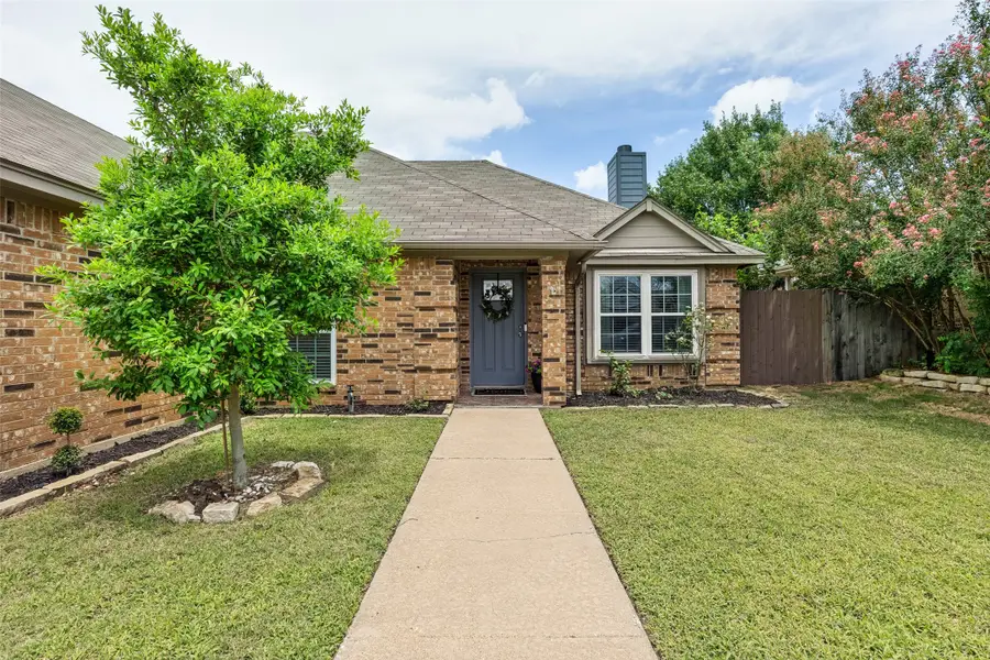 5957 Sundown Drive, Watauga, TX 76148 - #3