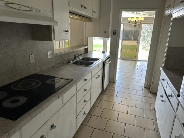 1705 Jefferson Street, Commerce, TX 75428 - #3