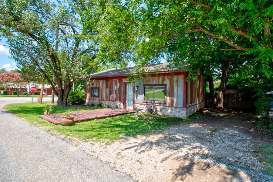 12 Old Shawnee Trail Drive, Gordonville, TX 76245 - #3