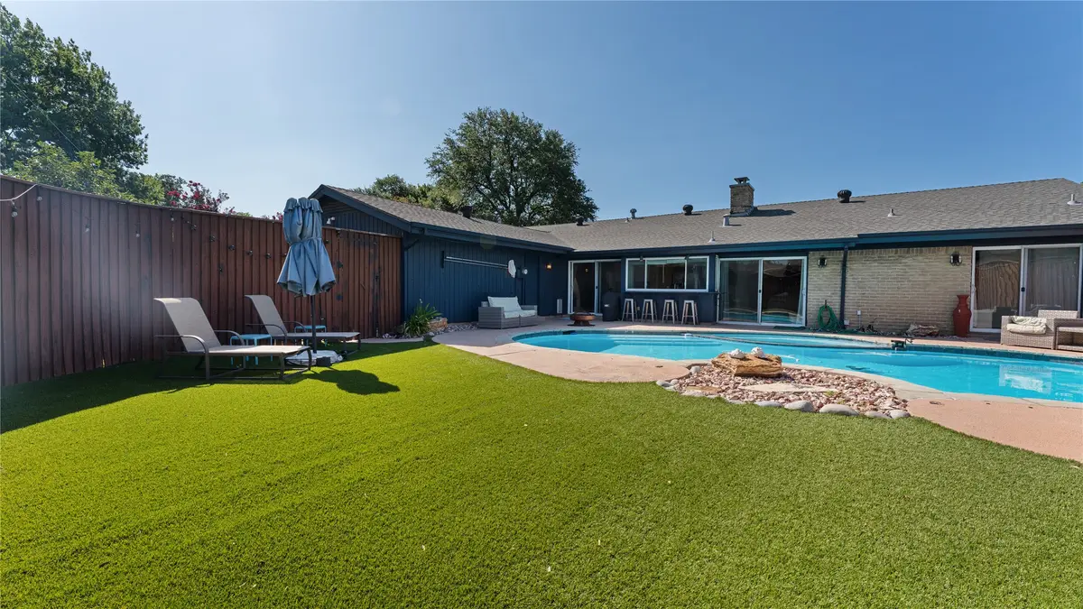3711 Blue Trace Lane, Farmers Branch, TX 75244 - #1