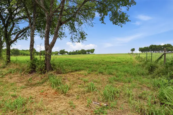 7005 Cr-302, Grandview, TX 76050