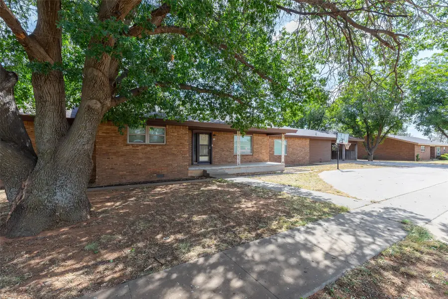 163 Williams Street, Jayton, TX 79528 - #3