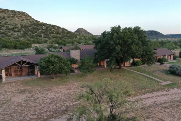 144000 Tx Hwy 208, Robert Lee, TX 76945