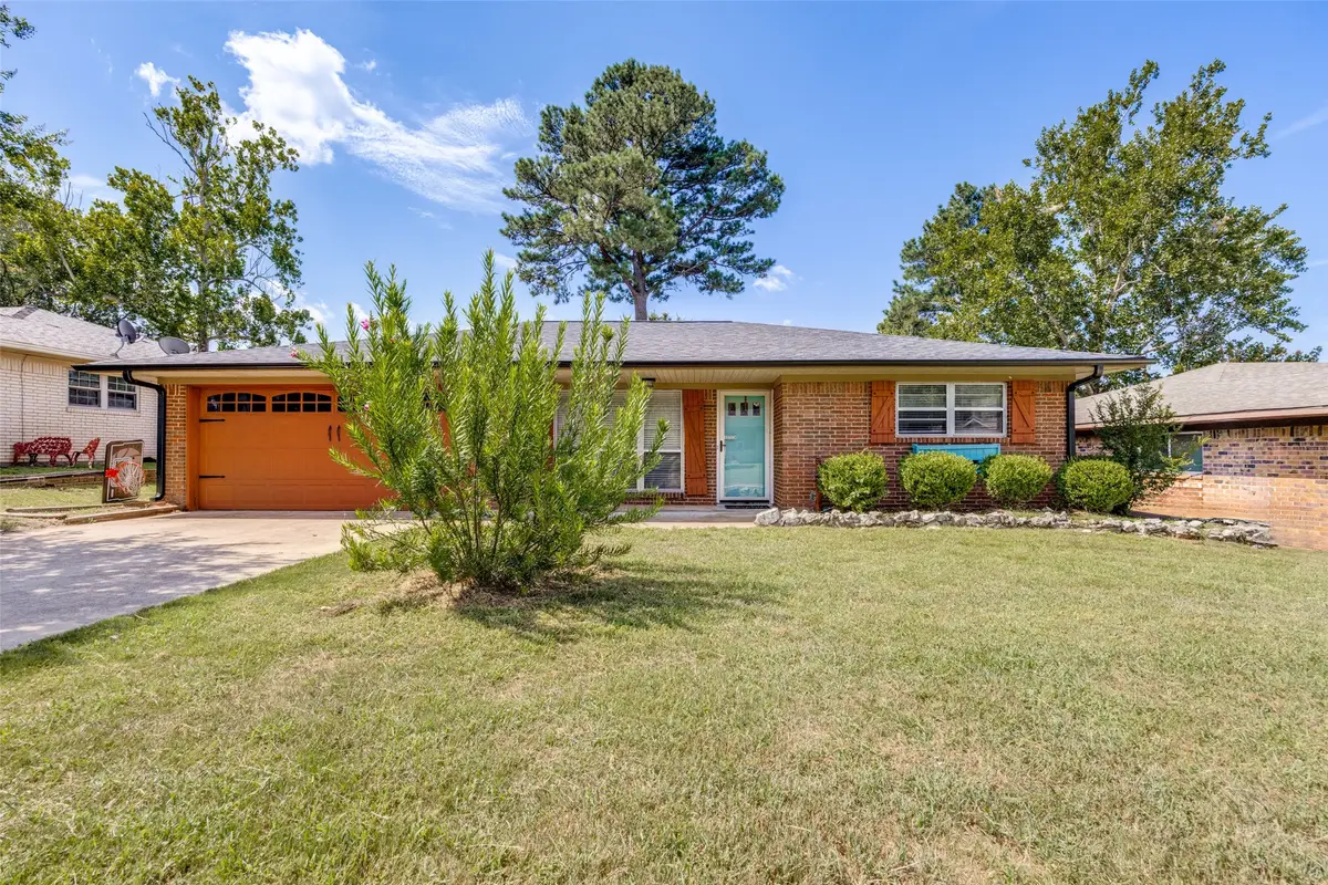 2506 Easy Street, Denison, TX 75020 - #1