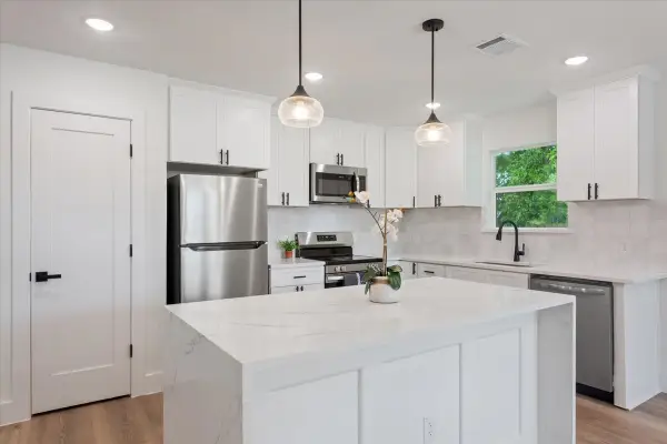 212 W Madison Street, Hillsboro, TX 76645
