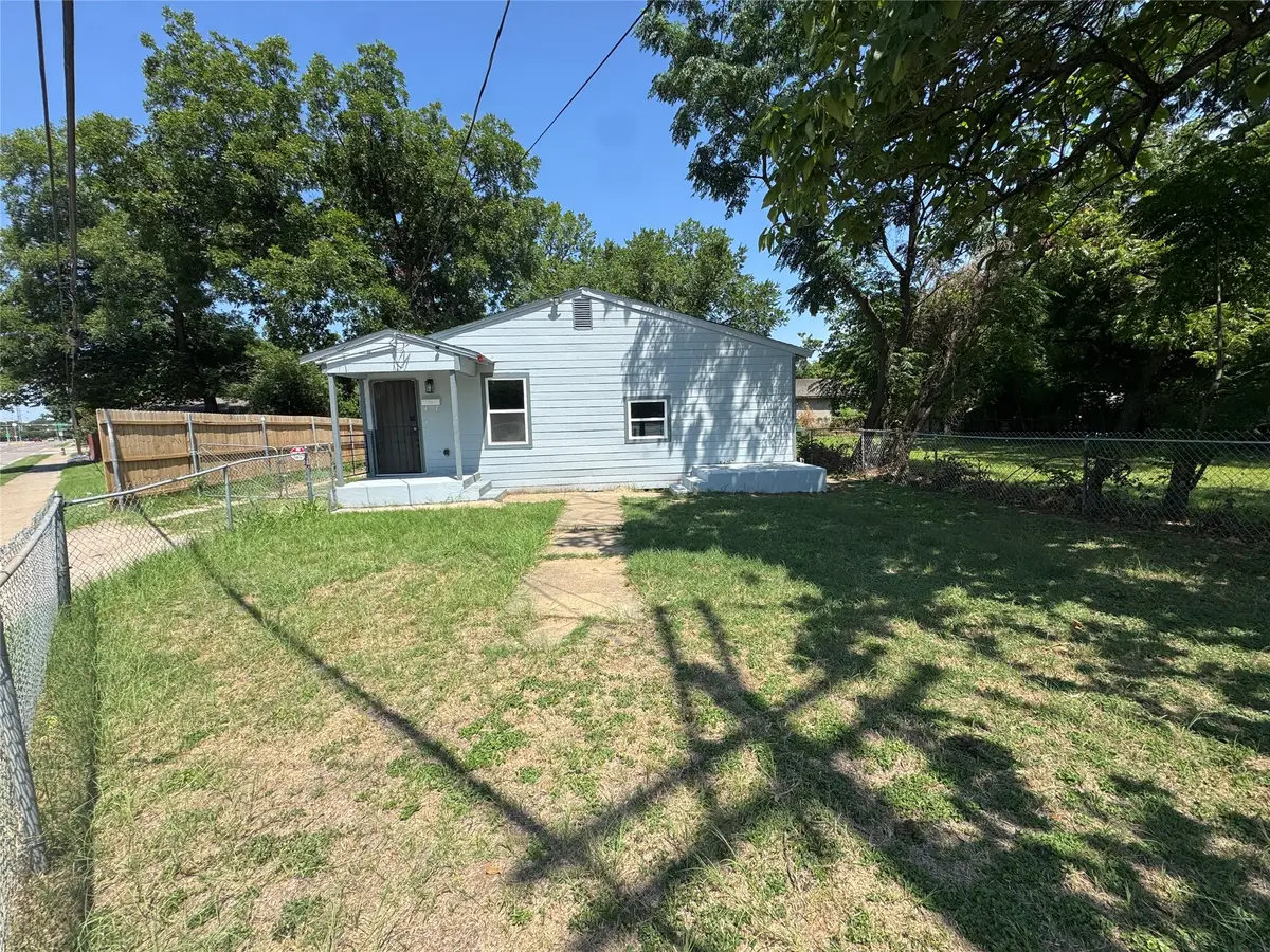 3705 Marshall Drive, Dallas, TX 75210 - #1