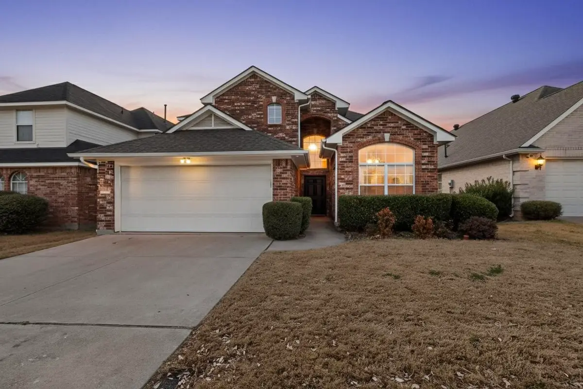 714 Ashbrook Court, Euless, TX 76039 - #1