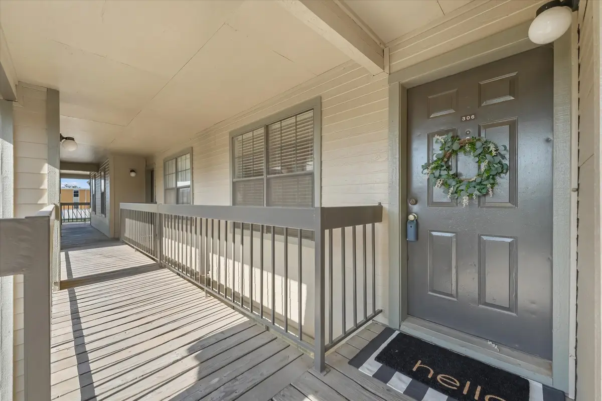 218 N Texas Boulevard #306, Denton, TX 76201 - #1