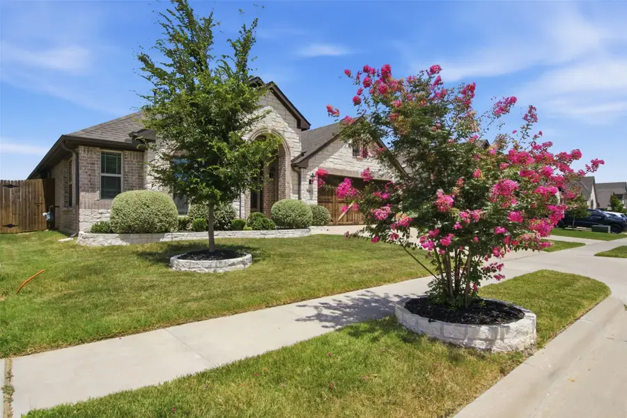 540 Ramon Street, Burleson, TX 76028 - #3