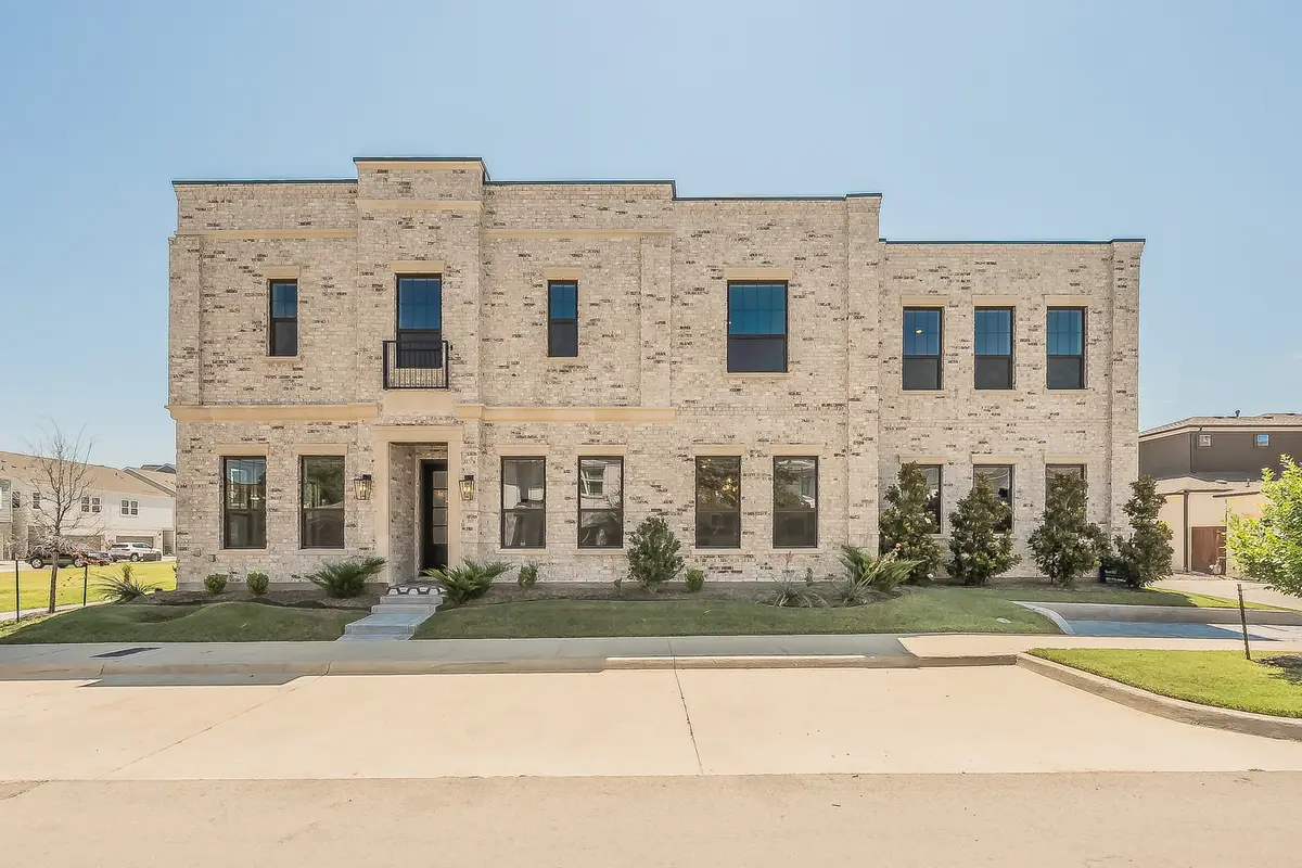 305 Sunset Lane #101, Fort Worth, TX 76114 - #1