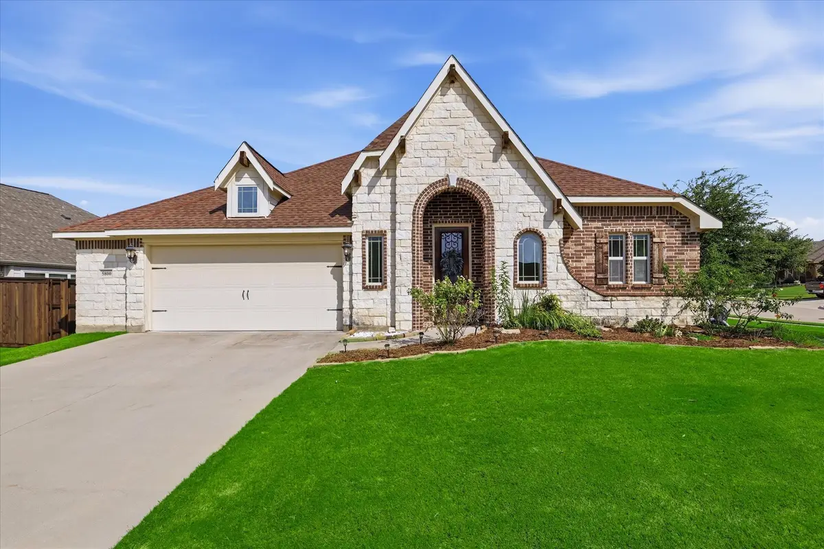 5800 New Ballinger Drive, Justin Roanoke, TX 76226 - #1