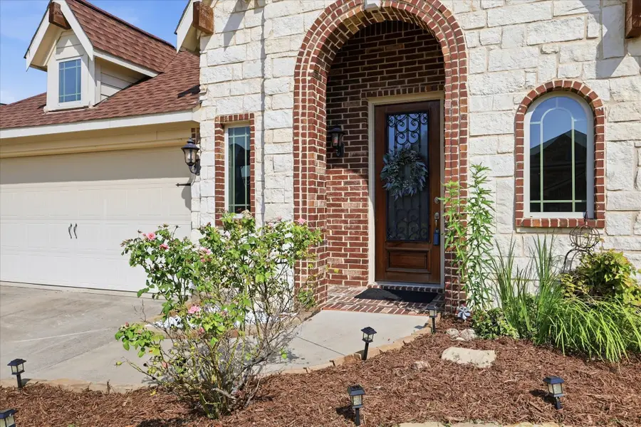 5800 New Ballinger Drive, Justin Roanoke, TX 76226 - #3