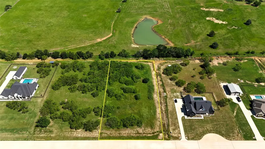 800 Vest Lane, Pilot Point, TX 76258 - #2