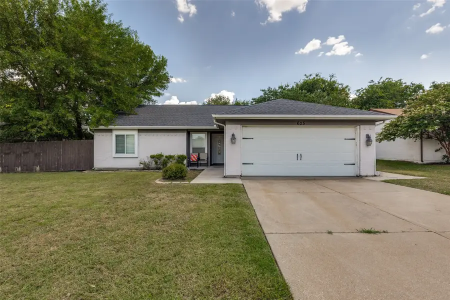 625 Park Center Boulevard, Saginaw, TX 76179 - #3