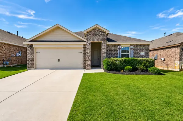 1412 Stuarts Forest Drive, Denton, TX 76207