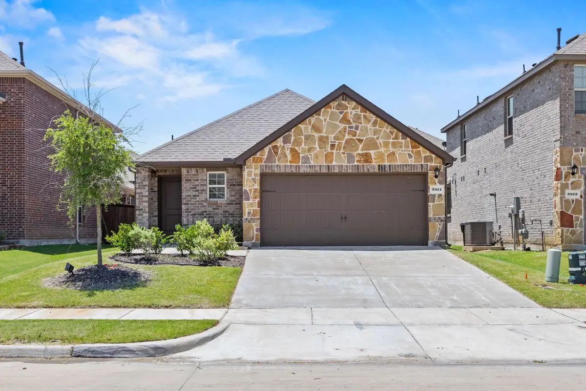3921 Oak Creek Circle, Denison, TX 75020 - #1