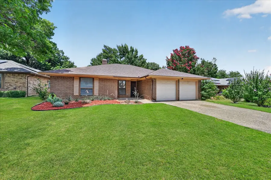 3520 Willowbrook Drive, Fort Worth, TX 76133 - #2