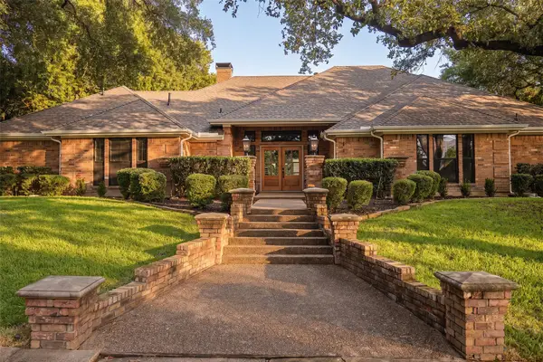 5626 Twin Brooks Drive, Dallas, TX 75252