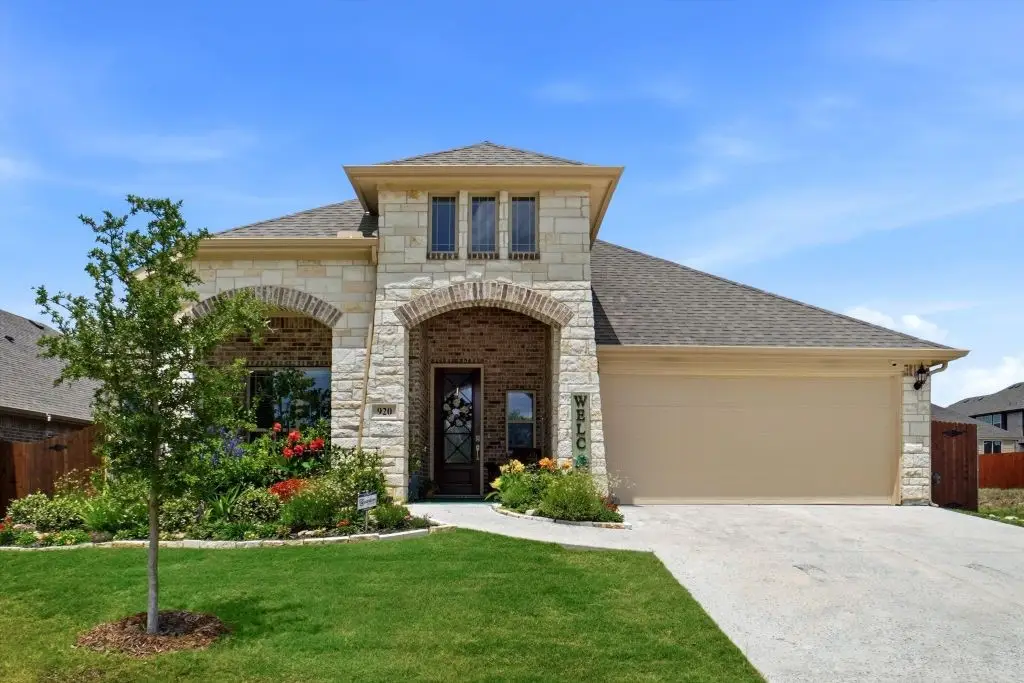 920 Cedar River Drive, Godley, TX 76044 - #1