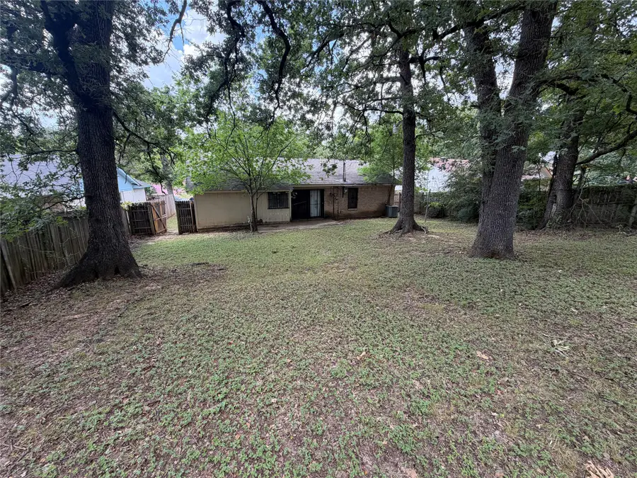 7318 Ridgewick Drive, Dallas, TX 75217 - #2