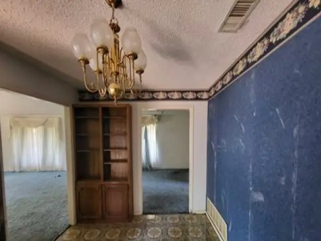 306 Wade Street, Olney, TX 76374 - #3