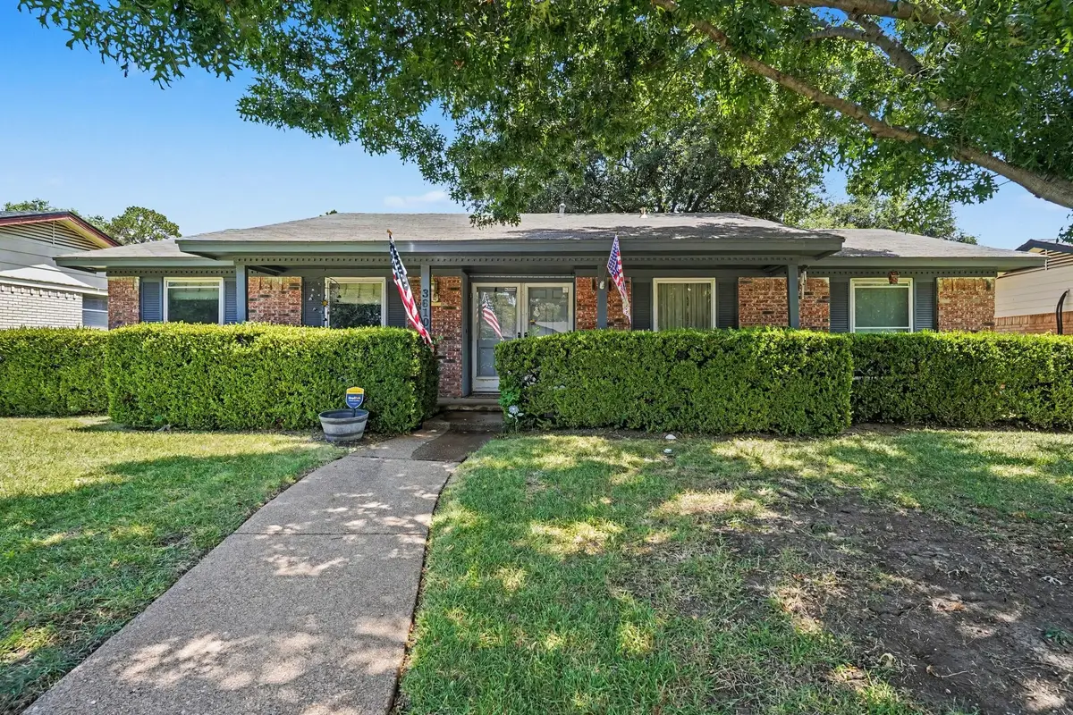 3610 Chime Street, Irving, TX 75062 - #1