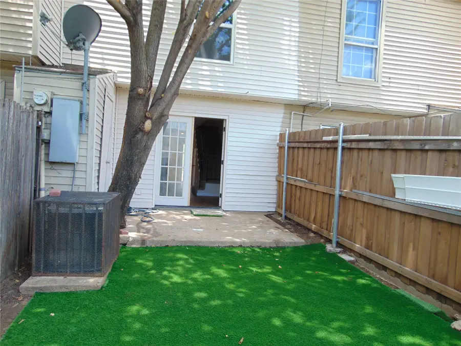 2146 Aspen Drive, Dallas, TX 75227 - #2