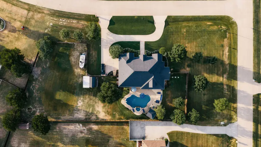 3650 Baylor Boulevard, Midlothian, TX 76065 - #2