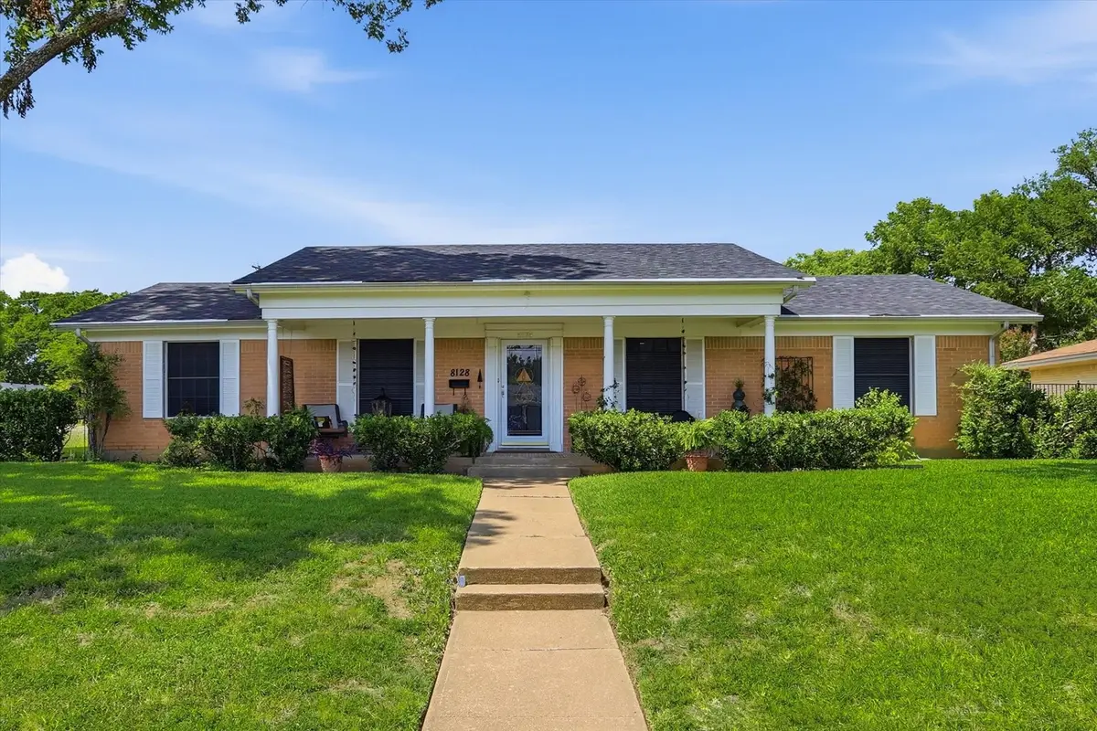 8128 Herndon Drive, Benbrook, TX 76116 - #1