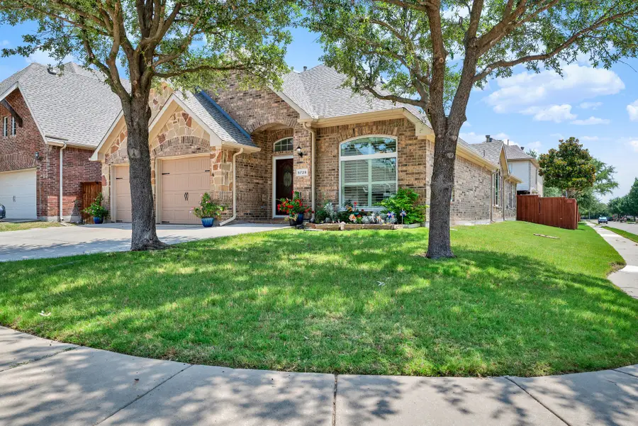 5729 New Castle Drive, Richardson, TX 75082 - #2