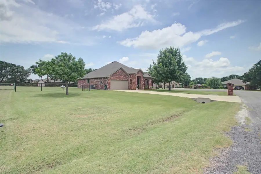 108 Champions Way, Azle, TX 76020 - #3