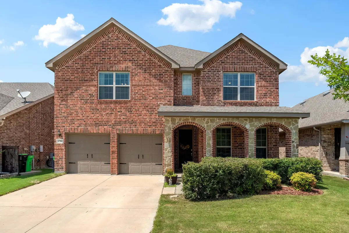 1701 Ridge Creek Lane, Aubrey, TX 76227 - #1
