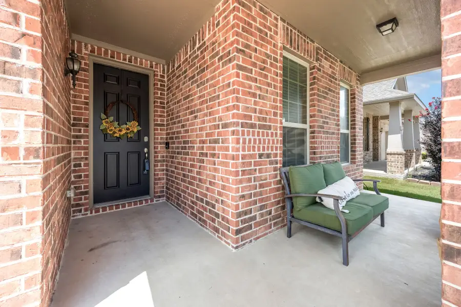 1701 Ridge Creek Lane, Aubrey, TX 76227 - #2